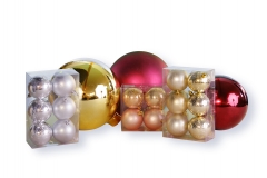 052 Novogodišnje kugle